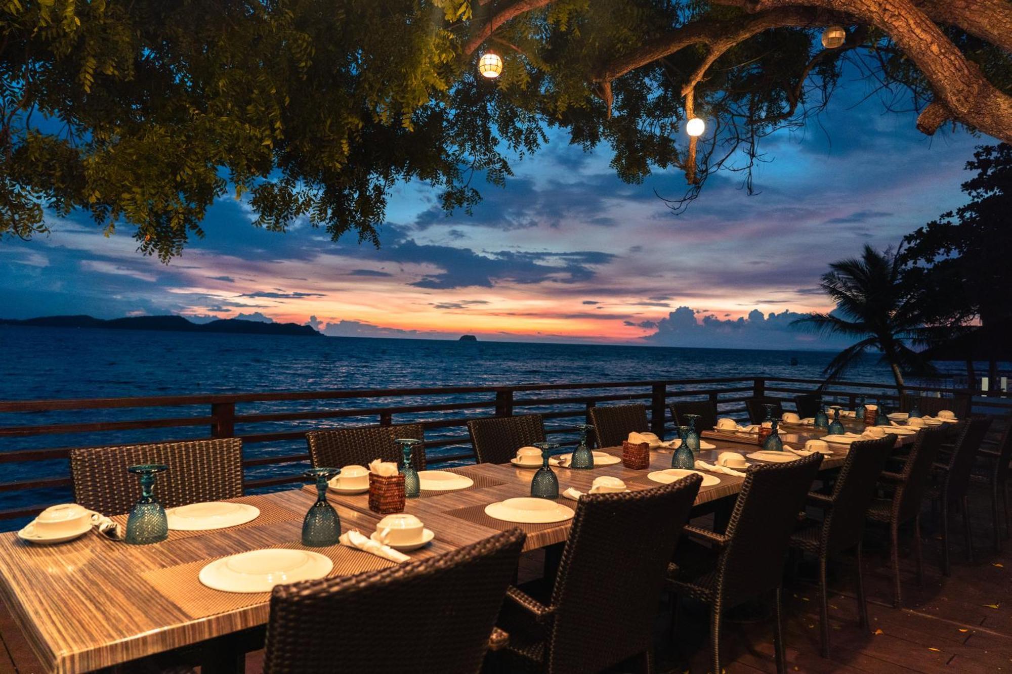 Altamare Dive&Leisure Resort Anilao Mabini  Exterior foto
